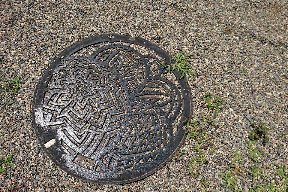 ふるさと納税 和歌山市 ミニチュアグラウンドマンホール ミニチュアグラウンドマンホール和歌山市タイプ | 和歌山県和歌山