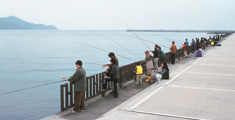 和歌山マリーナシティ「釣り公園」がリニューアルオープン！